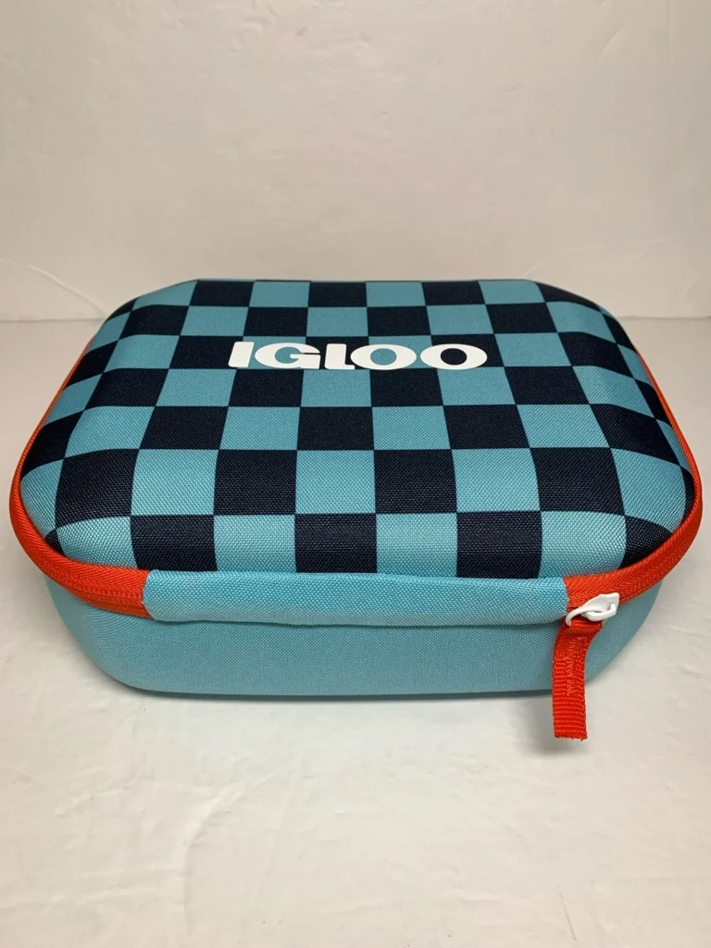 Igloo Hard Liner Storage Lunchbox Bag  6 Cans Checker Blue NWT